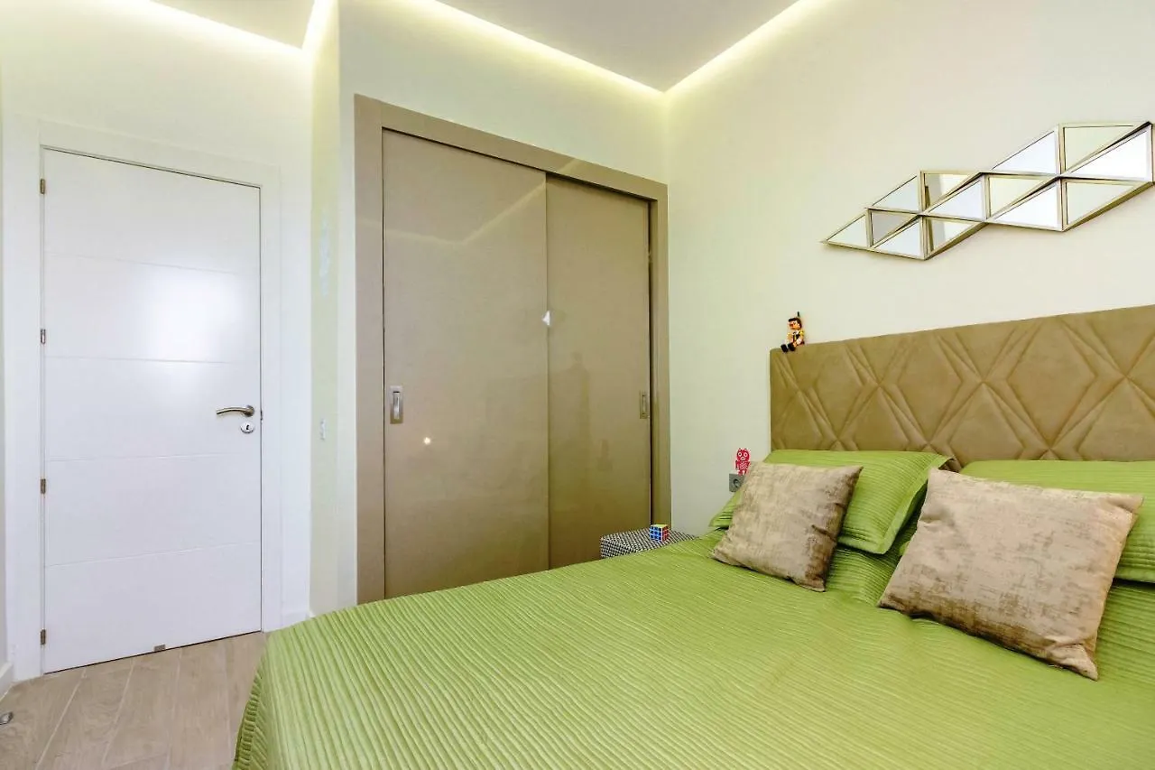 Apartment Deluxe 2 Bedrooms With Chillout Terrace Playa Paraiso